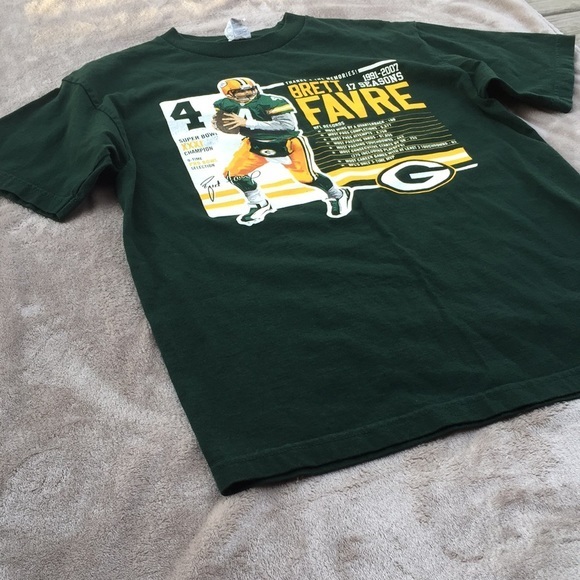 Brett Favre Packers T-Shirt, Size Medium - Picture 5 of 8